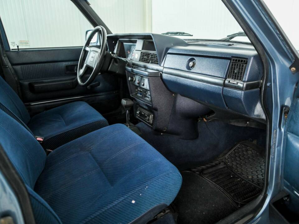 Image 12/50 de Volvo 240 Turbo (1983)