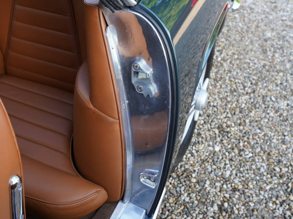 Afbeelding 23/50 van Maserati 3500 GT Touring (1960)