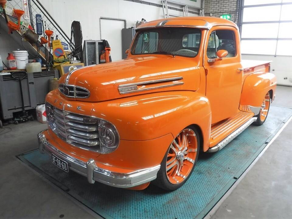 Image 1/50 of Ford F-1 (1948)