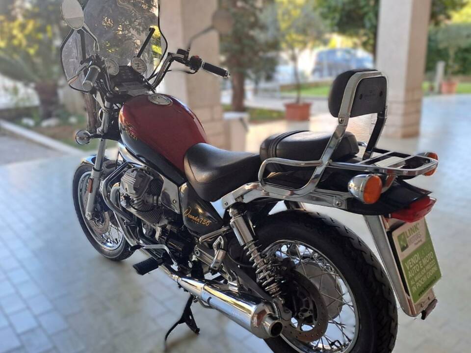 Immagine 4/34 di Moto Guzzi Nevada 750 (1998)