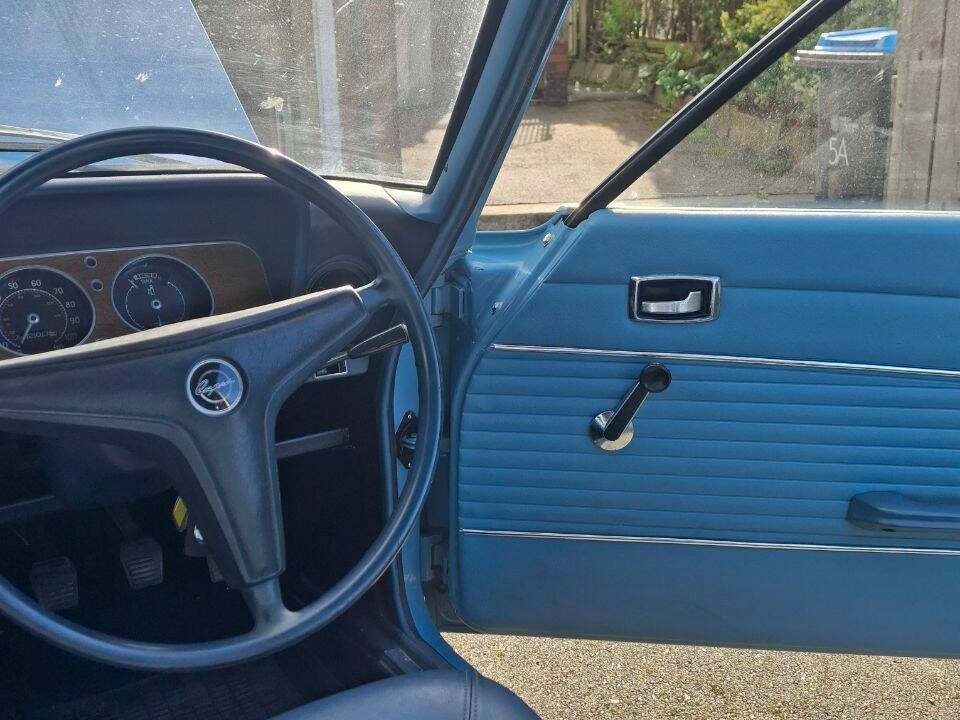 Bild 15/22 von Ford Capri I  1600 (1971)