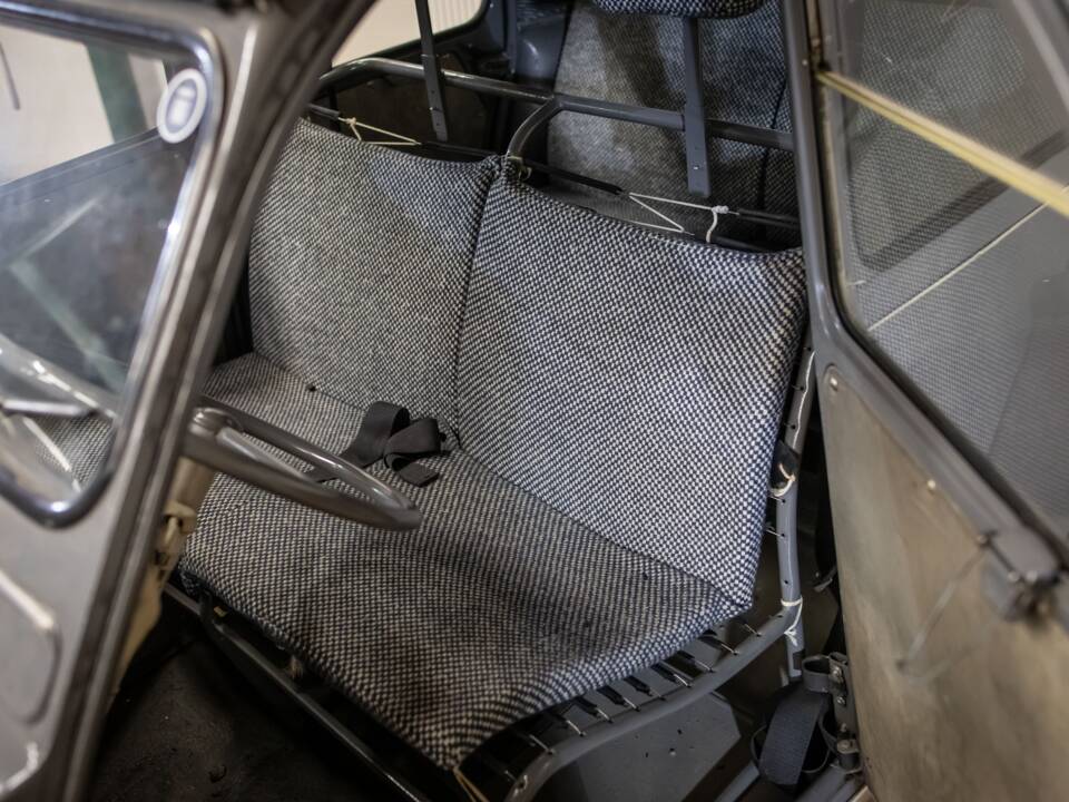 Bild 16/20 von Citroën 2 CV  AZ (1964)