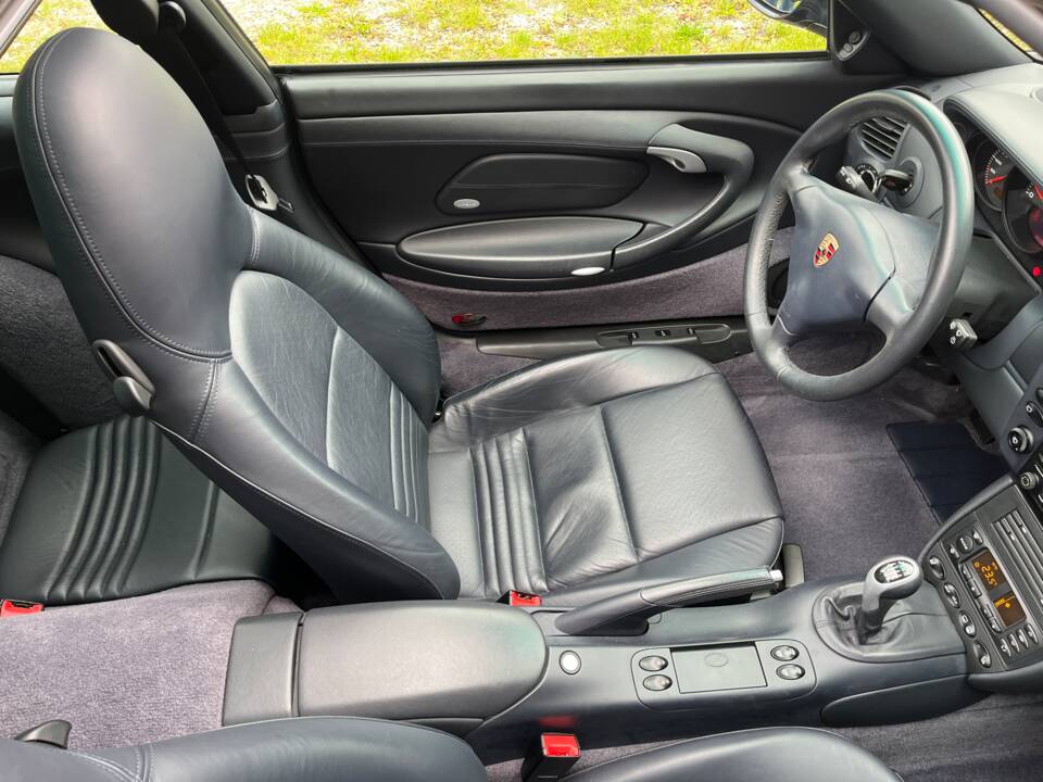 Bild 34/50 von Porsche 911 Carrera (2003)