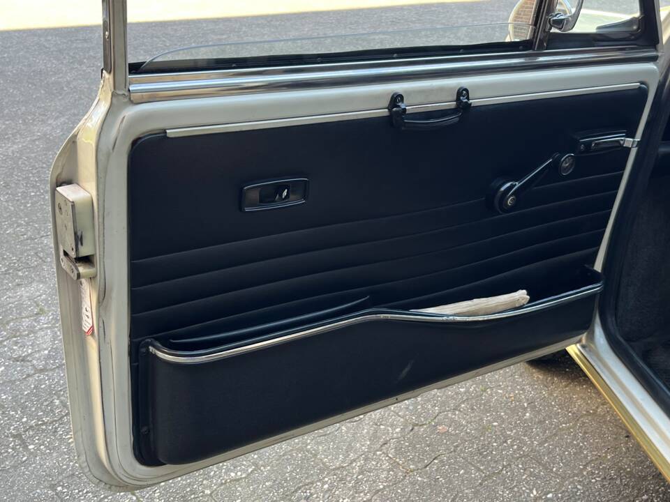 Bild 88/90 von Innocenti Mini 1001 Export (1975)