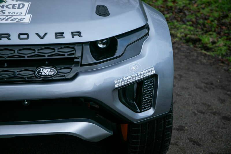 Image 40/50 of Land Rover Range Rover Evoque Milner LRM-1 (2025)