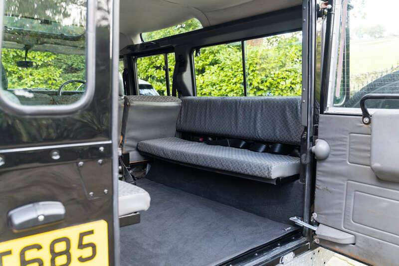 Image 29/50 of Land Rover Defender 110 Td5 (1999)