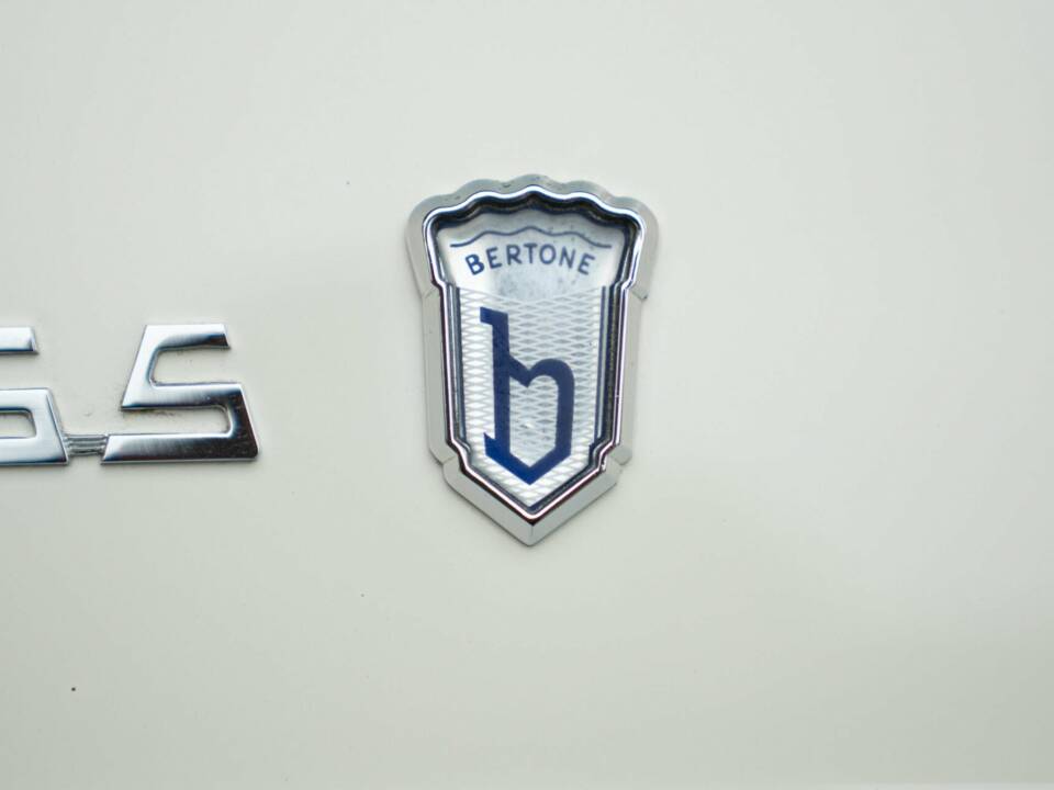 Bild 13/50 von Alfa Romeo Giulia Sprint Speciale (1964)