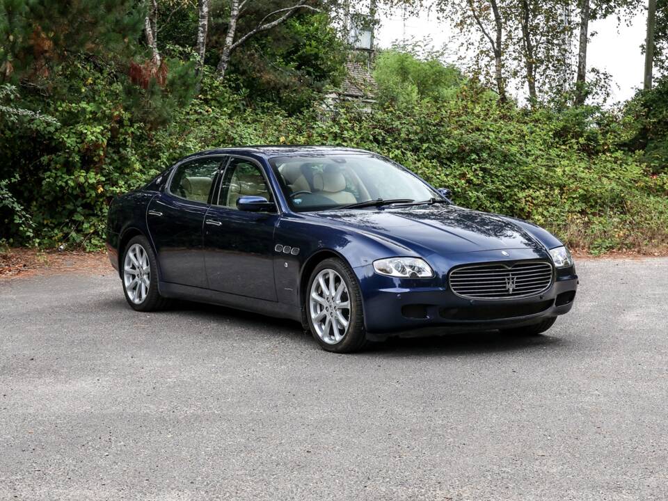 Bild 24/43 von Maserati Quattroporte 4.2 (2004)