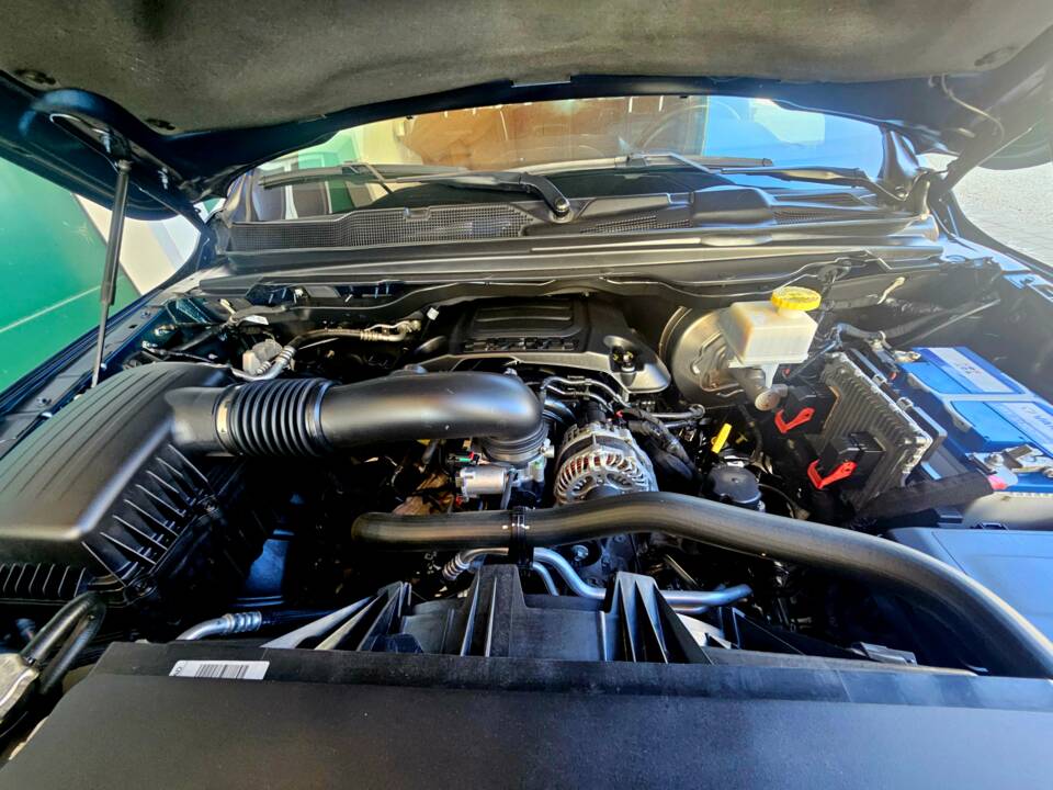 Image 19/69 of Dodge Ram 1500 (2022)