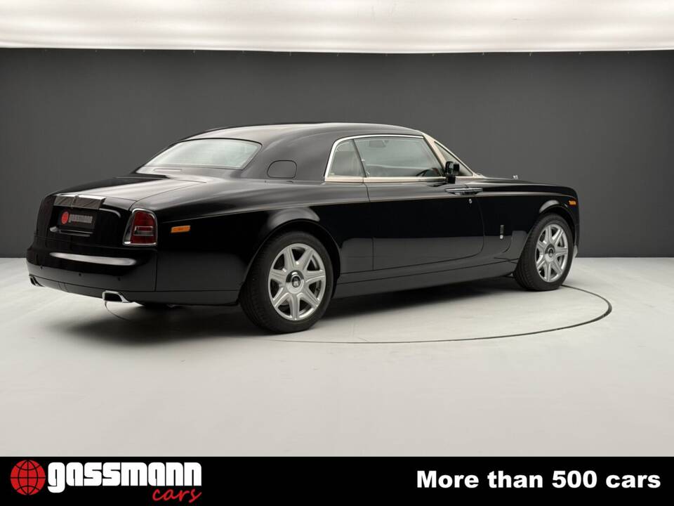 Bild 6/15 von Rolls-Royce Phantom Coupé (2009)