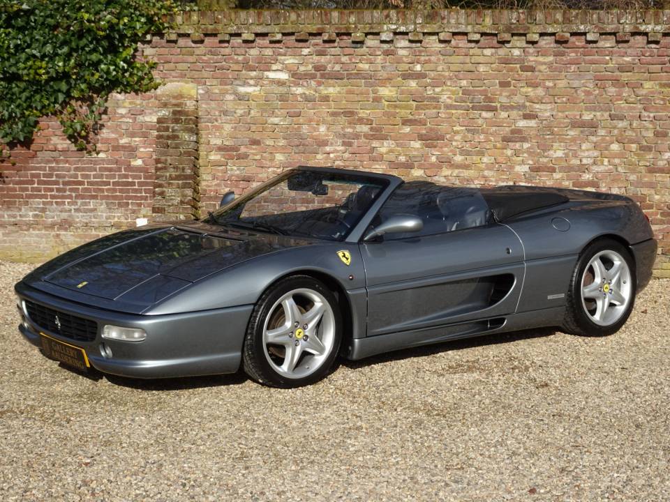 Imagen 19/50 de Ferrari F 355 Spider (1999)