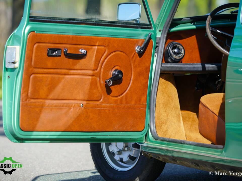Bild 4/43 von Mini 1000 (1976)