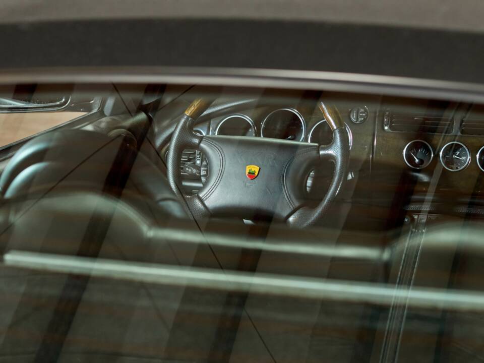 Bild 43/55 von Jaguar XKR (2000)