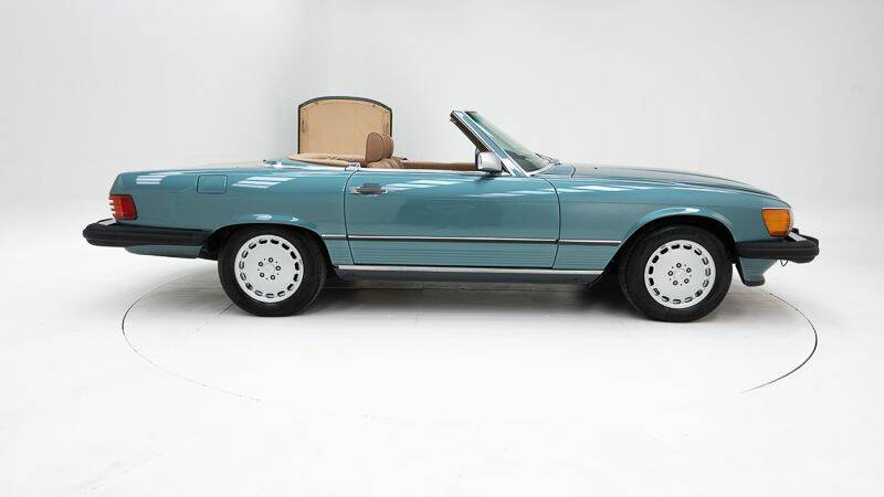 Image 9/15 of Mercedes-Benz 560 SL (1987)