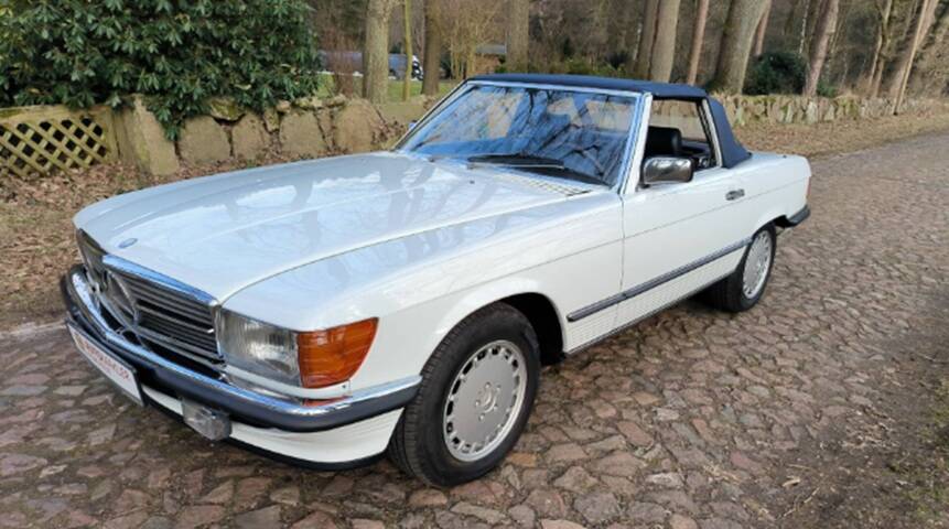 Image 47/50 de Mercedes-Benz 420 SL (1985)