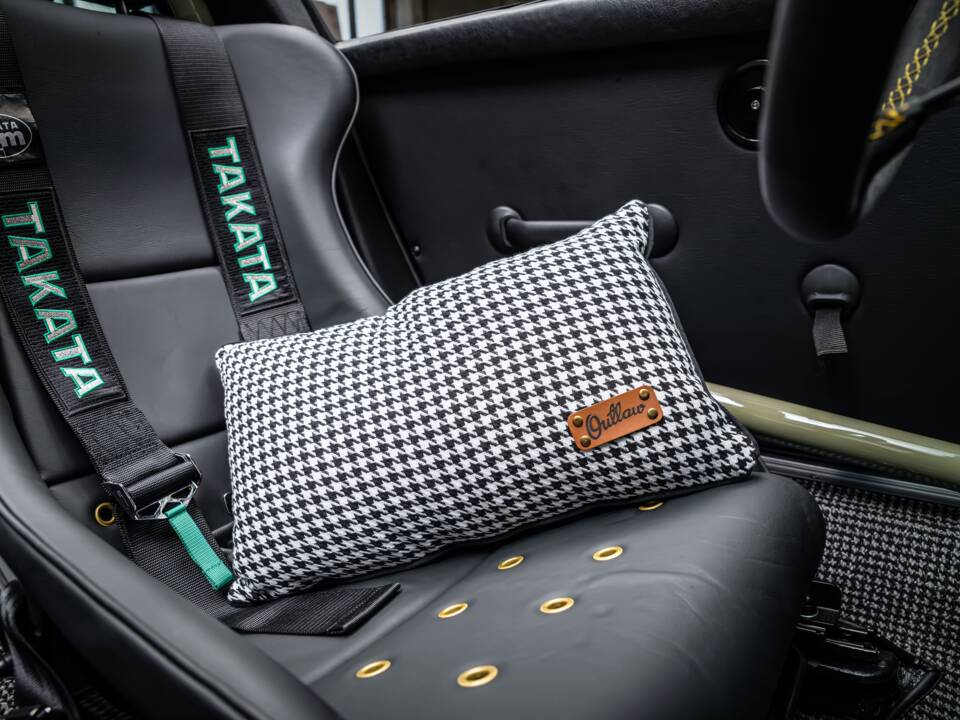 Bild 61/86 von Porsche 911 2.7 S (1977)