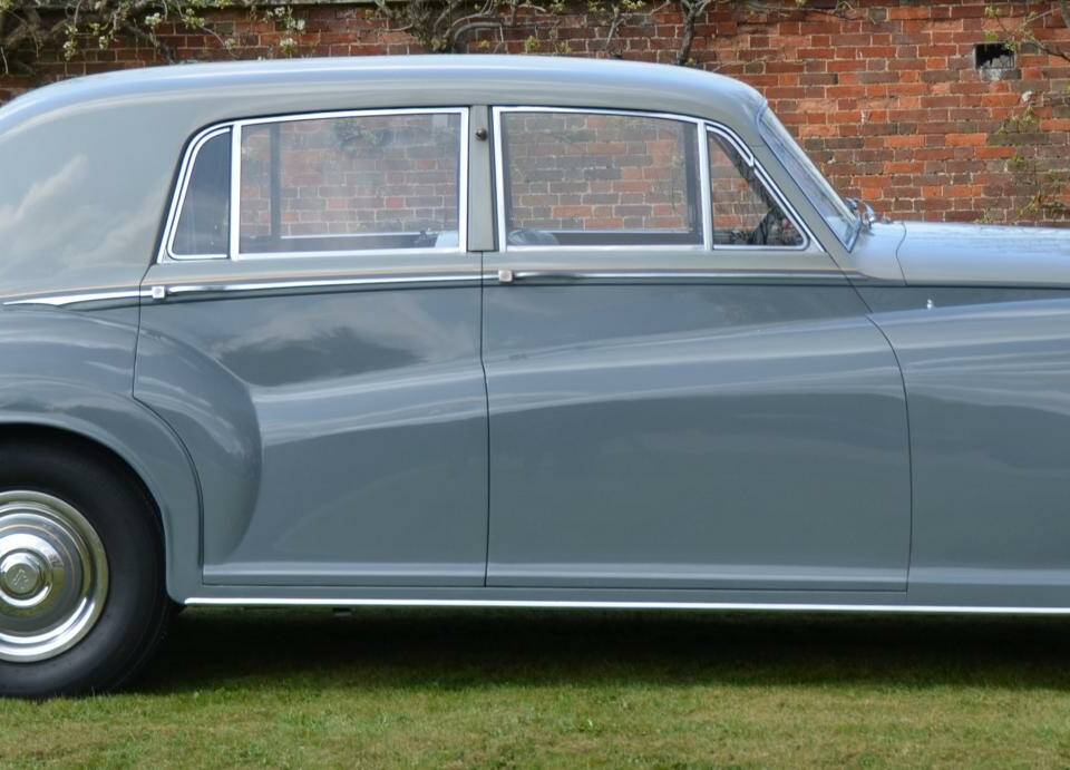 Image 10/50 of Rolls-Royce Silver Cloud II (1961)