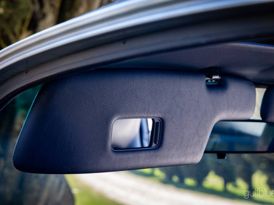 Immagine 34/73 di Porsche 911 Carrera (1995)