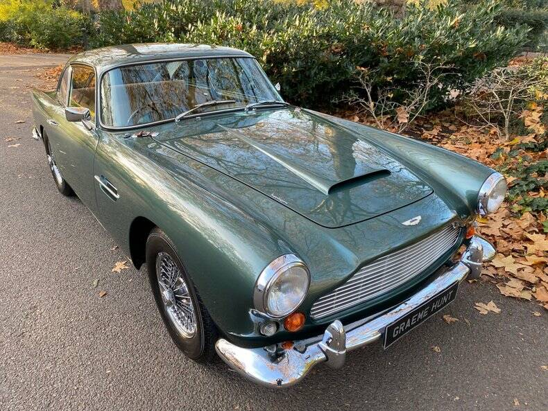 Immagine 35/50 di Aston Martin DB 4 (1963)