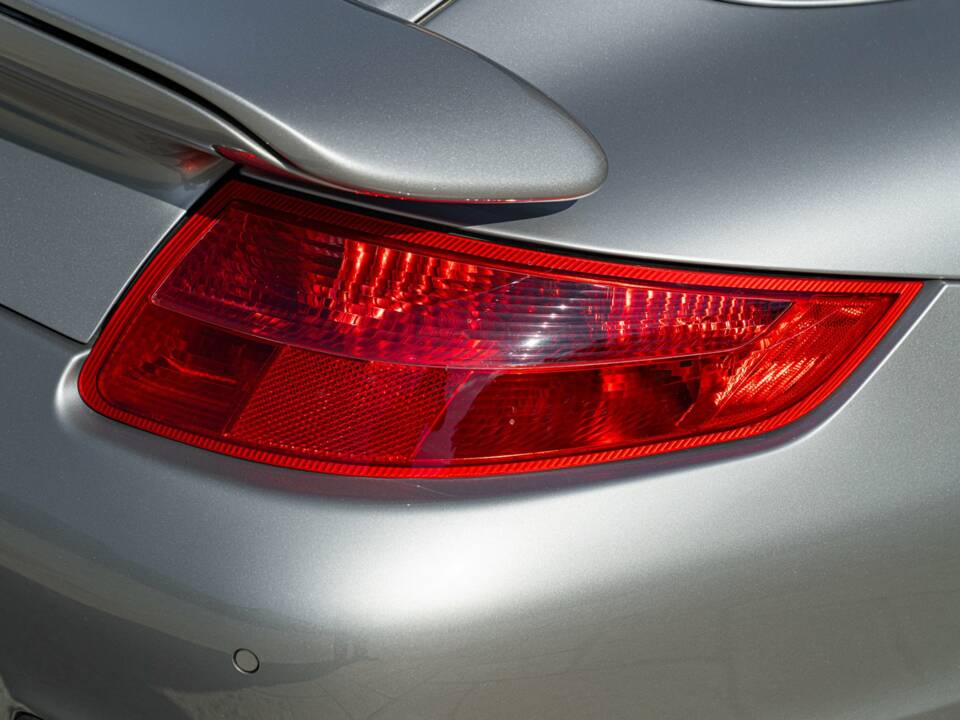 Image 32/50 of Porsche 911 Turbo (2008)