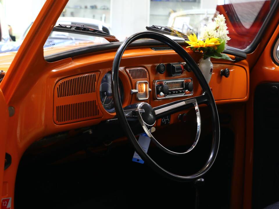 Bild 14/31 von Volkswagen Käfer 1200 (1972)