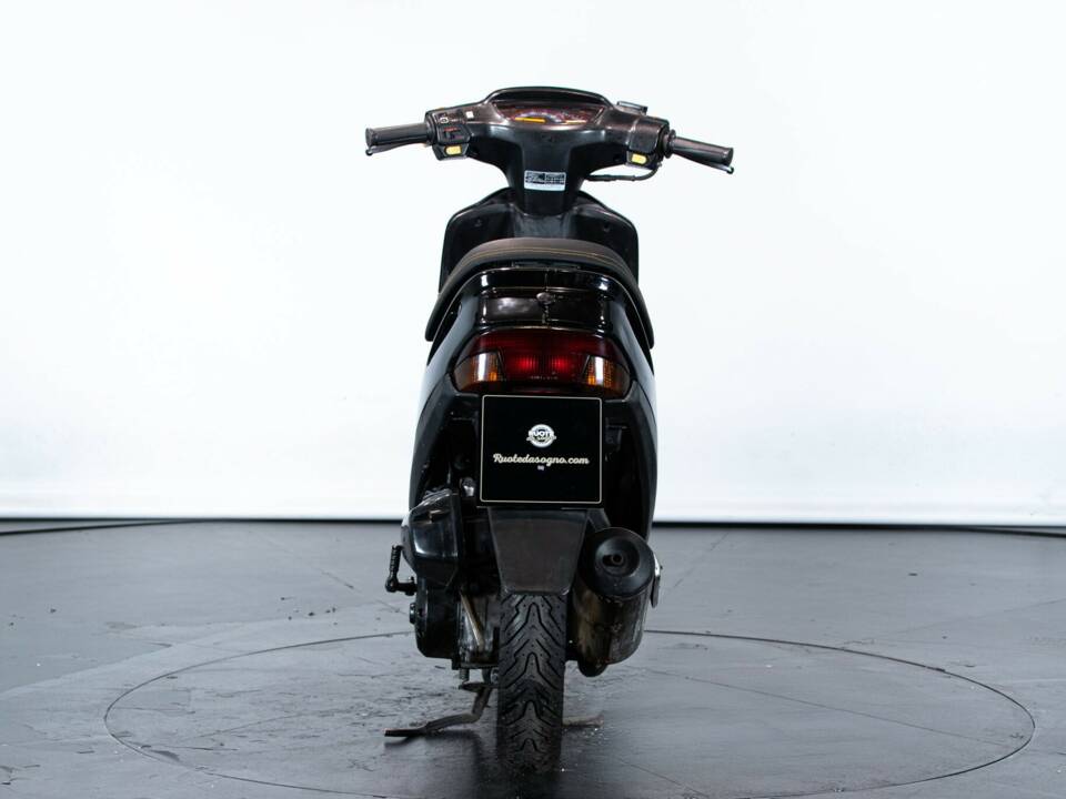 Image 7/50 of Honda DIO ZX (1993)