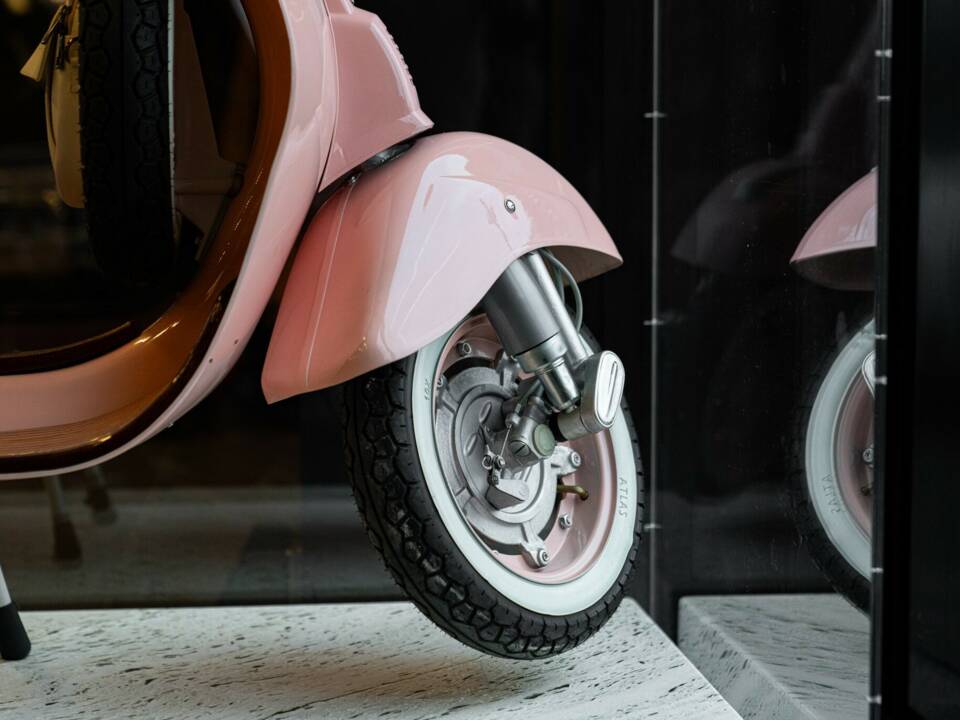 Bild 9/31 von Piaggio Vespa 50 Special (1976)