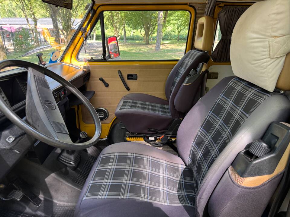 Bild 11/28 von Volkswagen T3 Westfalia 1.6 TD (1987)