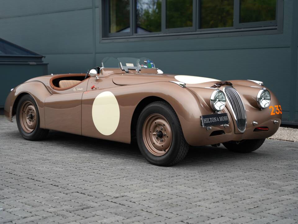 Image 9/50 of Jaguar XK 120 OTS (1950)