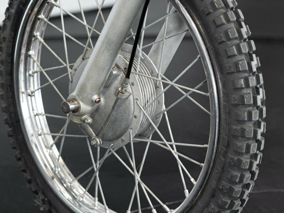 Afbeelding 32/39 van Moto Morini Corsaro 125 (1969)