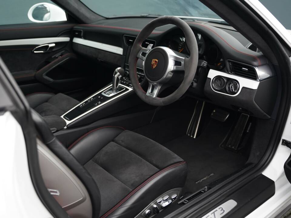 Bild 12/50 von Porsche 911 GT3 (2015)