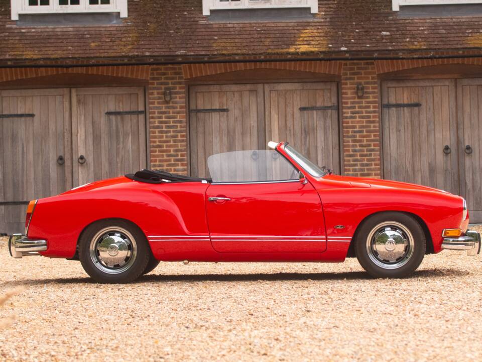 Bild 2/50 von Volkswagen Karmann Ghia 1600 (1972)