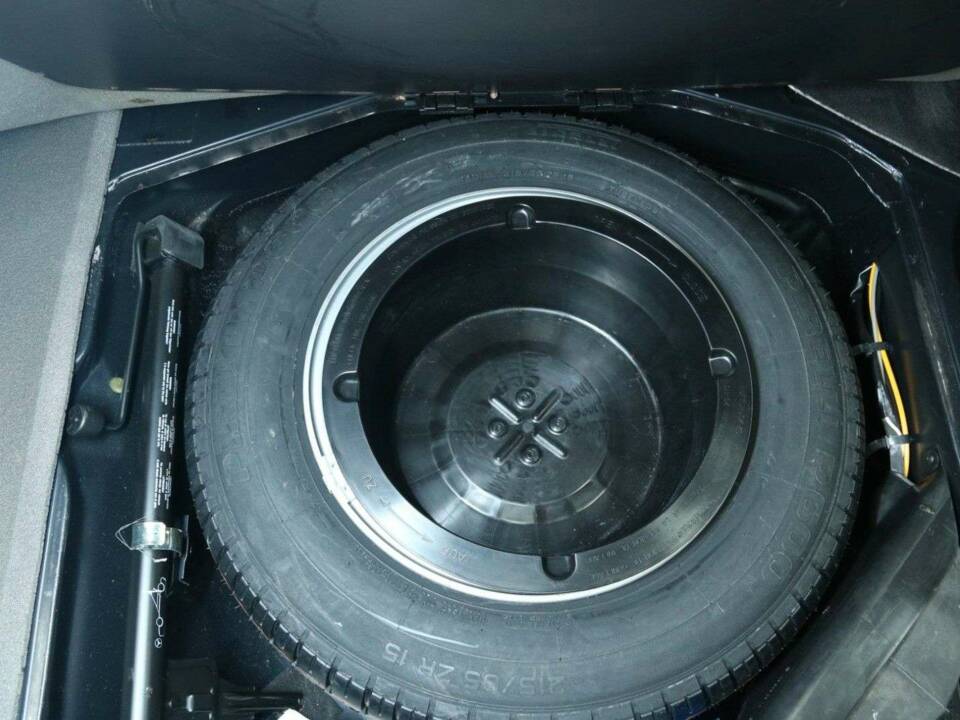 Afbeelding 37/50 van Mercedes-Benz 560 SEC (1991)