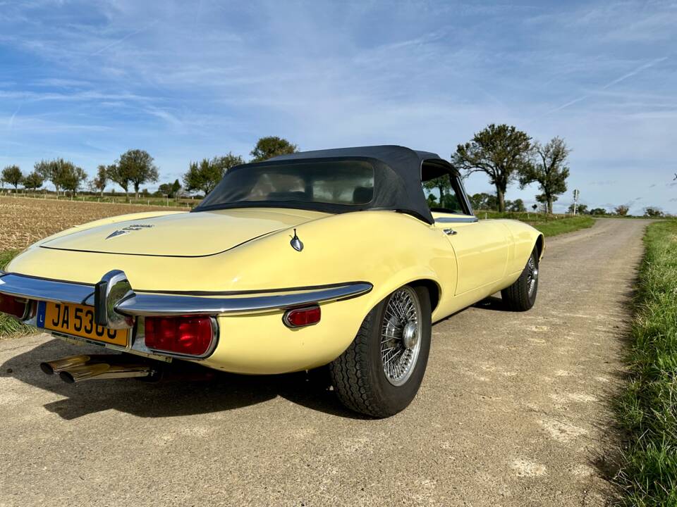 Imagen 11/22 de Jaguar E-Type V12 (1974)