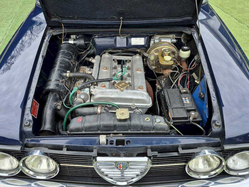 Imagen 53/67 de Alfa Romeo Giulia Nuova Super 1600 (1977)