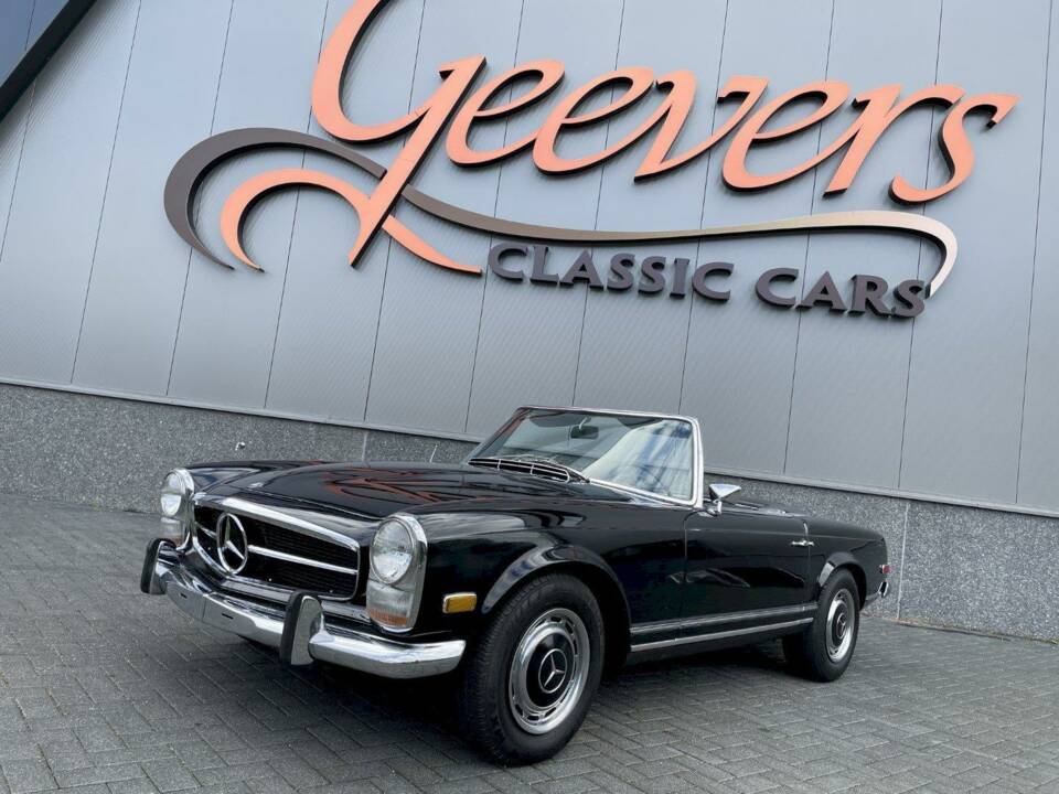 Bild 1/36 von Mercedes-Benz 280 SL (1968)