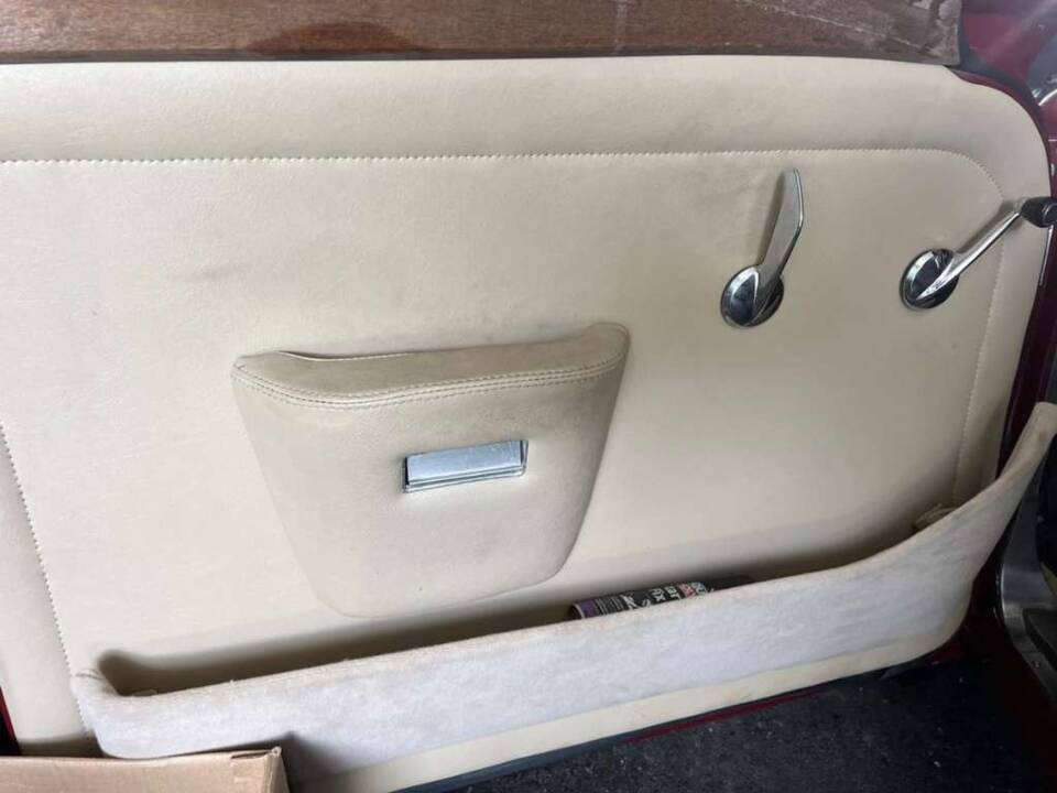 Image 9/9 de Rover 3,5 Liter Coupe (1972)