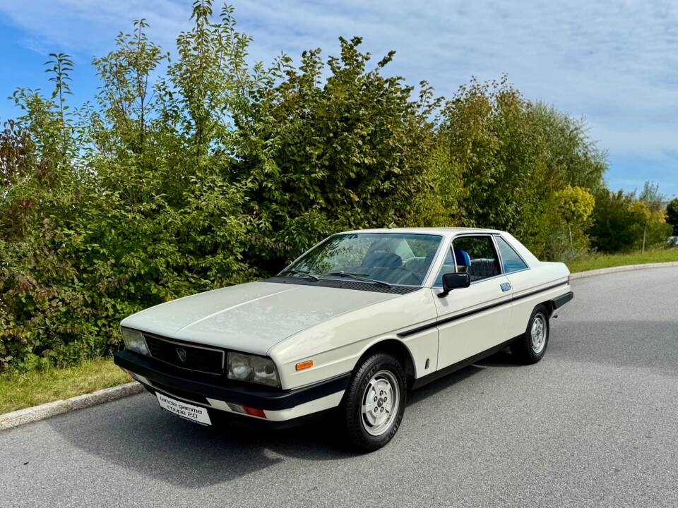 Immagine 1/33 di Lancia Gamma Coupe 2000 (1978)
