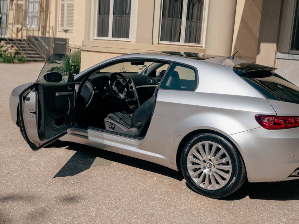 Image 4/33 de Alfa Romeo Brera 2.2 JTS (2006)