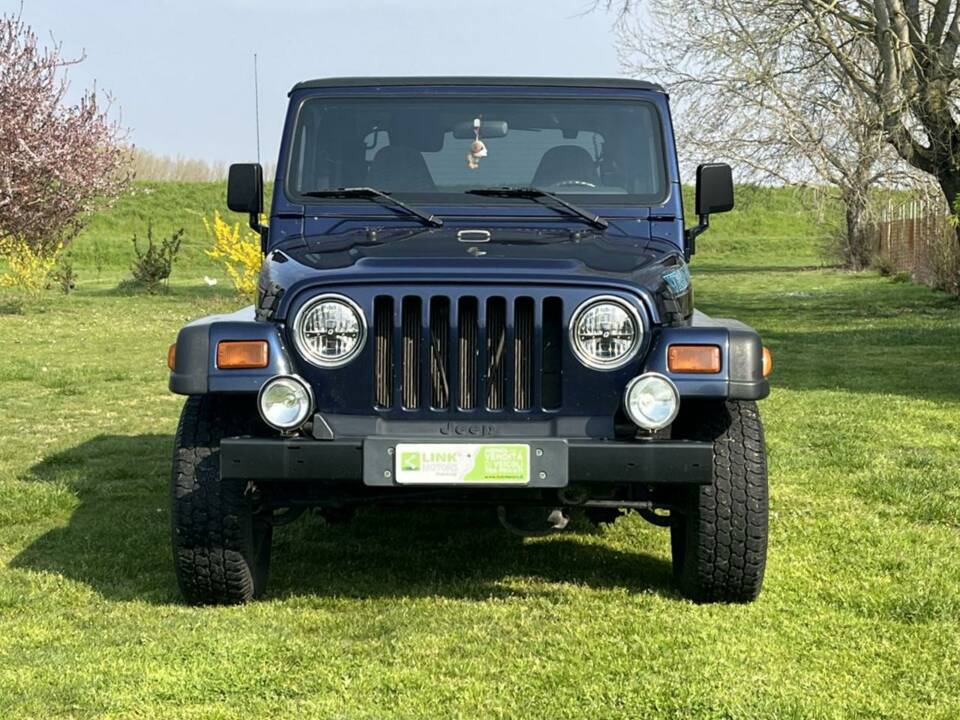 Image 7/38 of Jeep Wrangler Sport Hardtop 2.5 (1997)