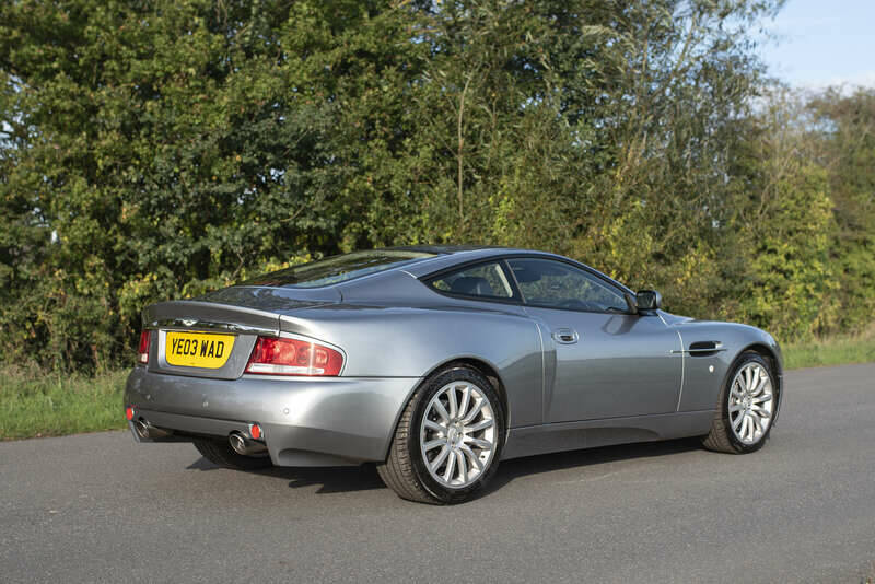 Bild 4/38 von Aston Martin V12 Vanquish (2003)