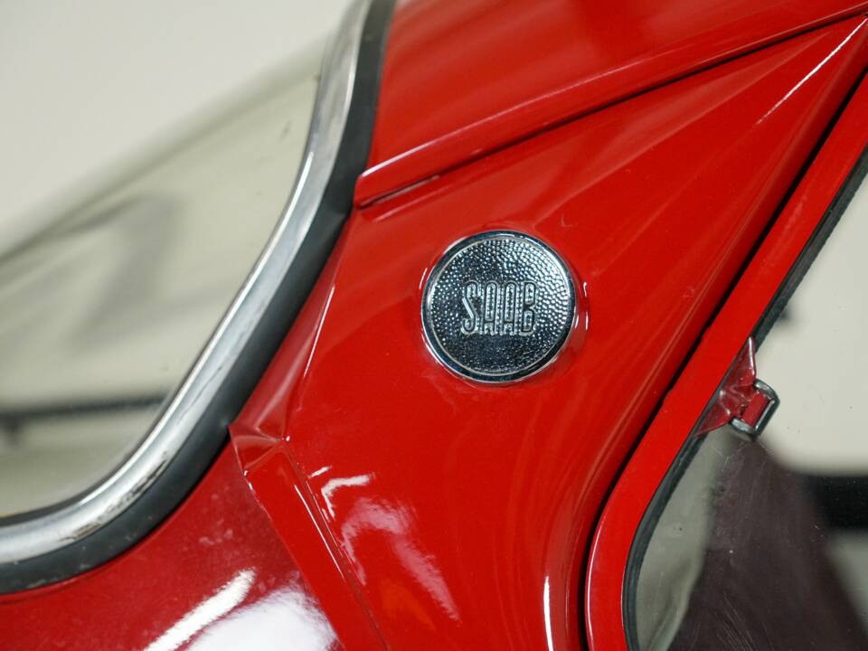 Image 15/34 of Saab 96 V4 (1967)