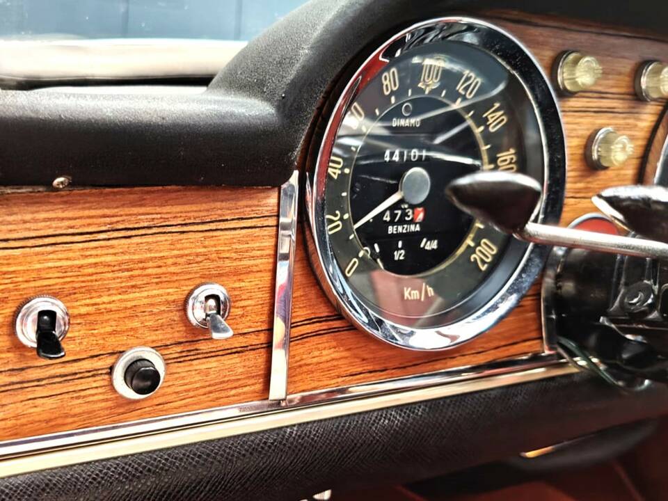 Bild 40/58 von O.S.C.A. Barchetta (1960)