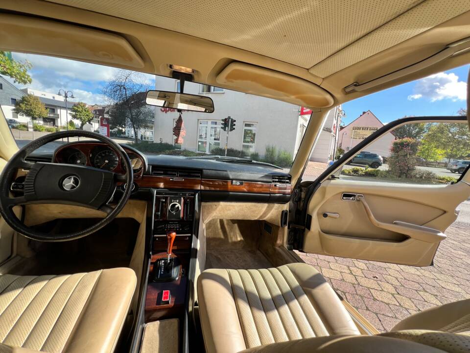 Afbeelding 10/12 van Mercedes-Benz 450 SE (1979)