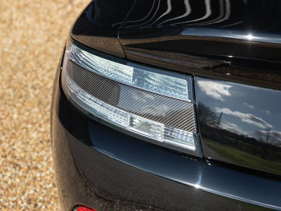 Bild 39/68 von Aston Martin V12 Vantage S (2018)