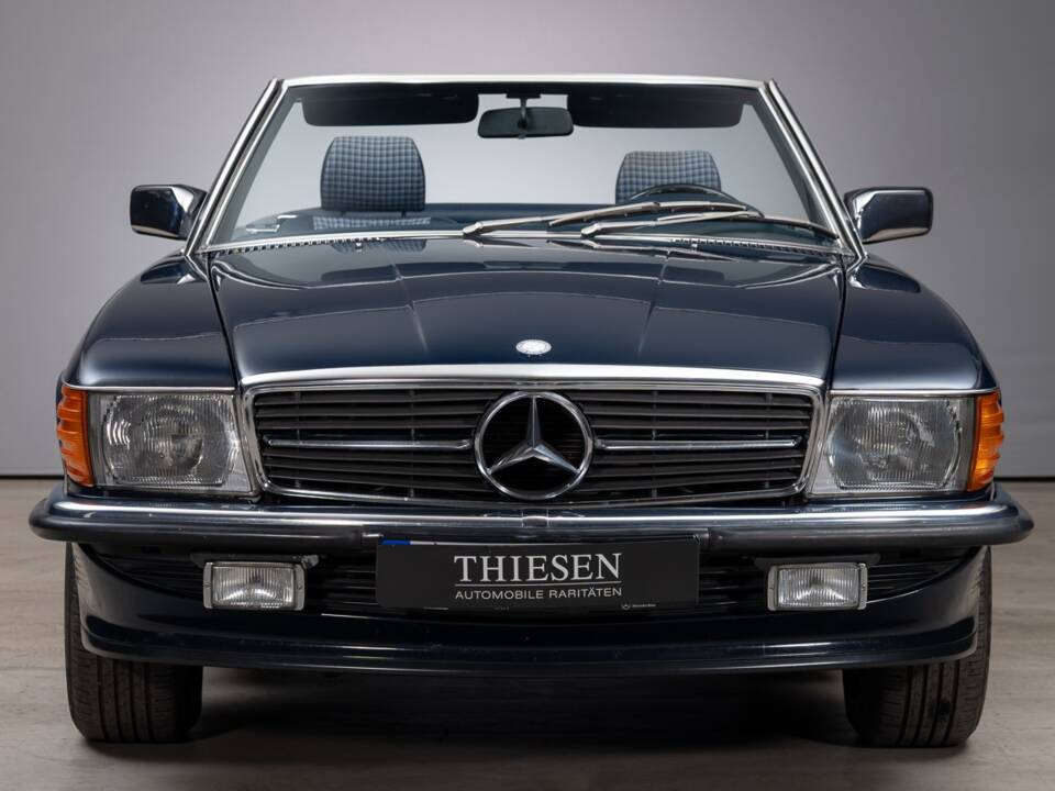 Bild 4/38 von Mercedes-Benz 420 SL (1986)