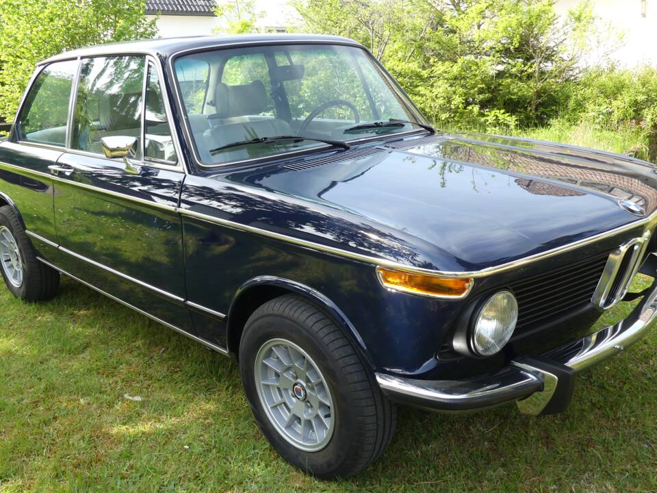 Bild 2/21 von BMW 1602 (1974)