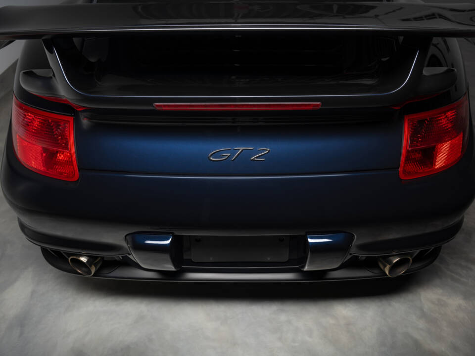 Bild 29/42 von Porsche 911 GT2 (2008)