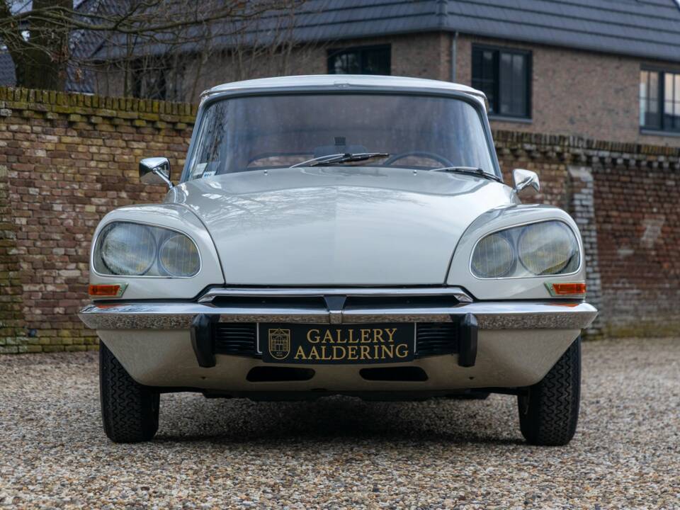 Afbeelding 5/50 van Citroën D Spécial (1971)