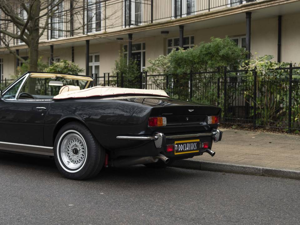 Image 19/29 de Aston Martin V8 EFi Volante (1987)